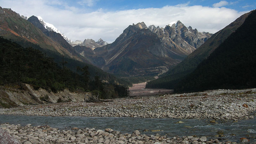 lachung_river